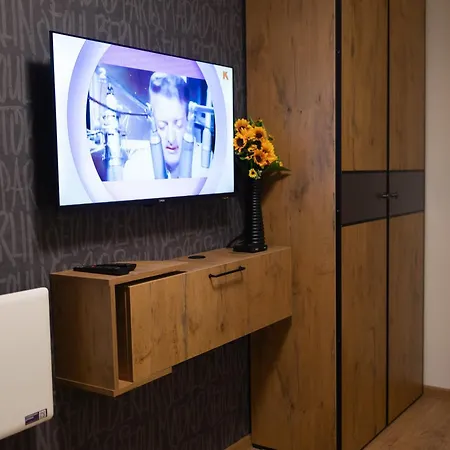 Porta Porta 22 - Free Garage