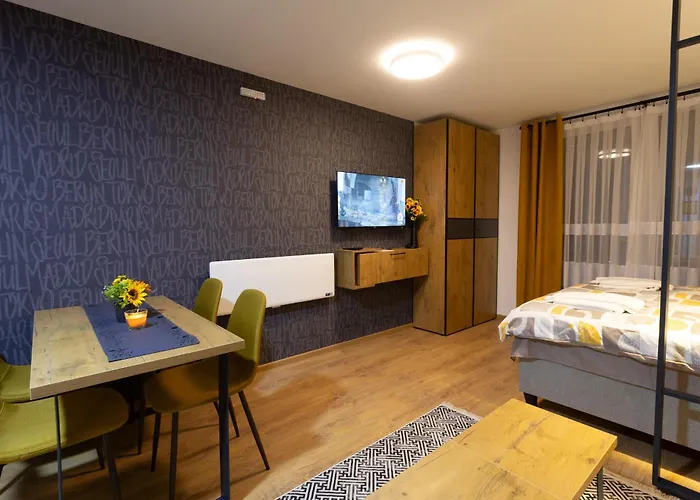 Porta Porta 22 - Free Garage